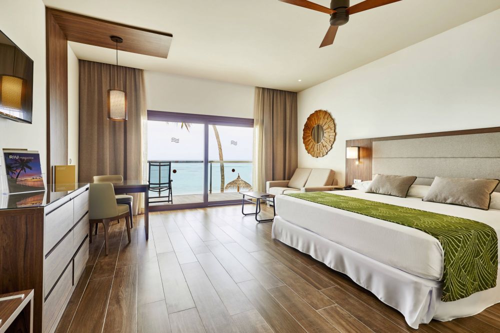 Junior Suite Ocean View, RIU Palace Maldives 5*