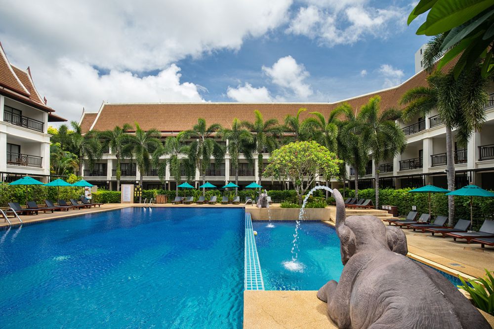 Deevana Patong Resort & Spa 3*