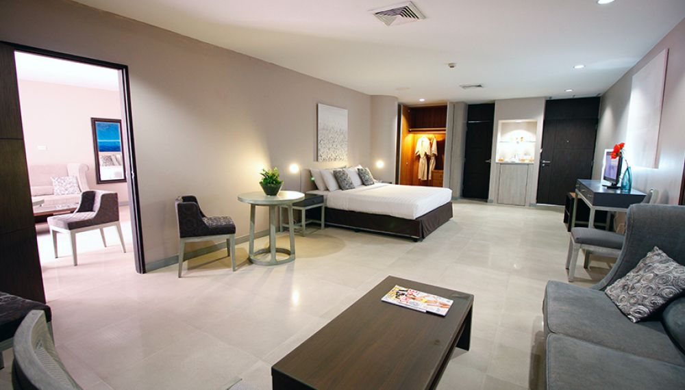 Premier Junior Suite, Hotel Tropicana 3*