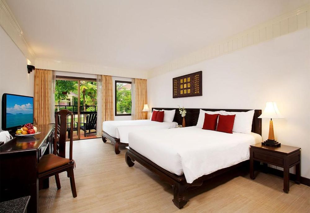 Deluxe Room/ Deluxe Ocean Wing, Seaview Resort Khao Lak 4*