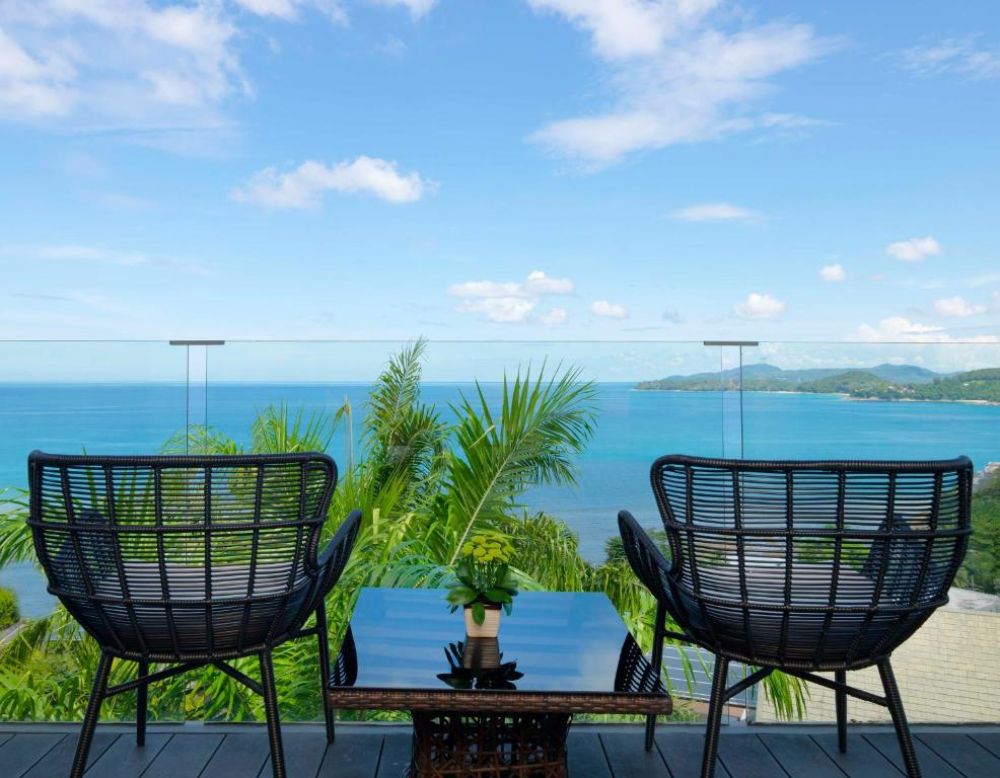 King Bed Hilltop Ocean View Suite, Hyatt Regency Phuket Resort 5*