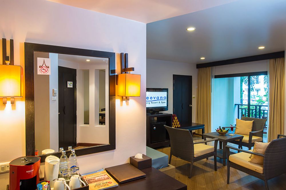 Junior Suite Jacuzzi, Deevana Patong Resort & Spa 3*