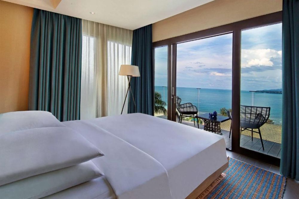 King Bed Hilltop Ocean View Suite, Hyatt Regency Phuket Resort 5*