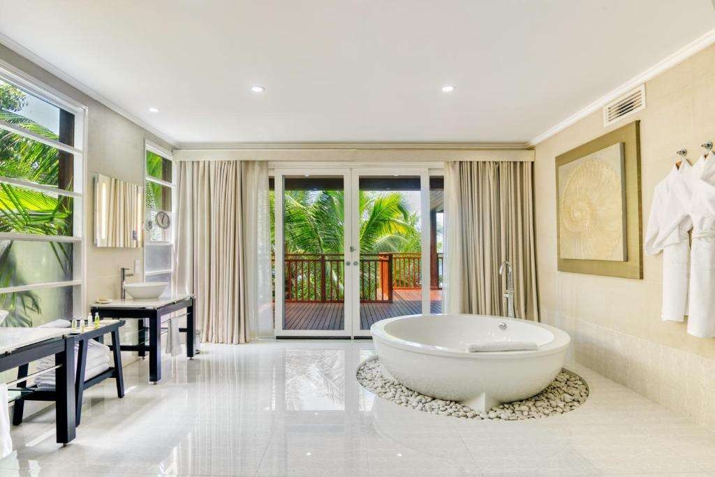 Two Bedroom Silhouette Estate, Hilton Seychelles Labriz Resort & Spa 5*