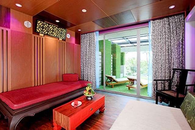 Sunset Spa Suite, Patong Beach Hotel 4*