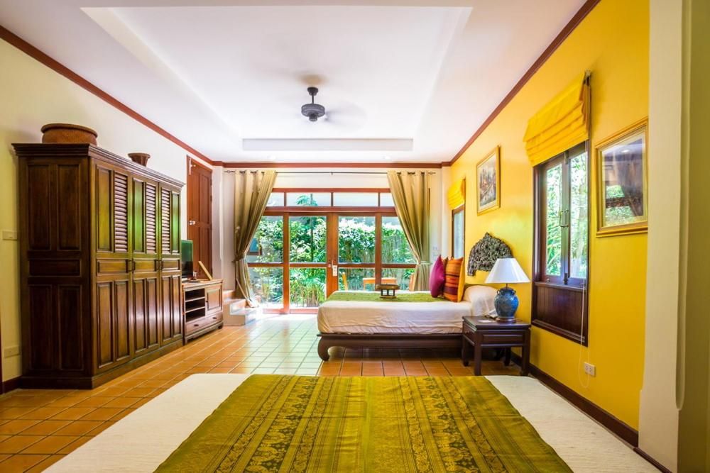 GOLD ANTIQUE ROOM WITH FOREST VIEW, Rabbit Resort 4*