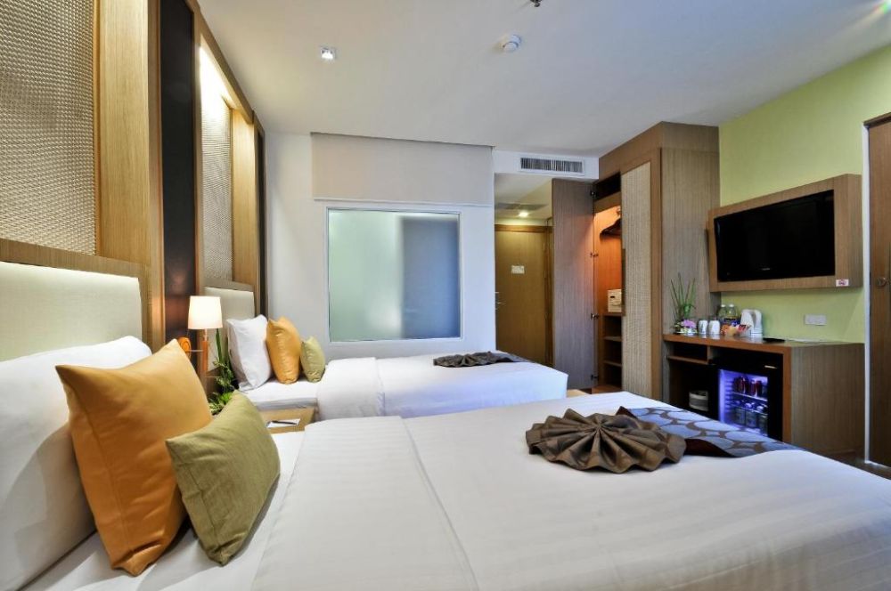 Superior Room, Ashlee Plaza Patong Hotel 3*