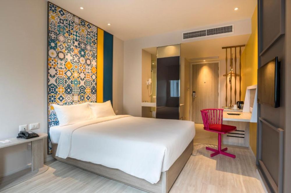 Standard, Ibis Styles Phuket City Hotel 3*