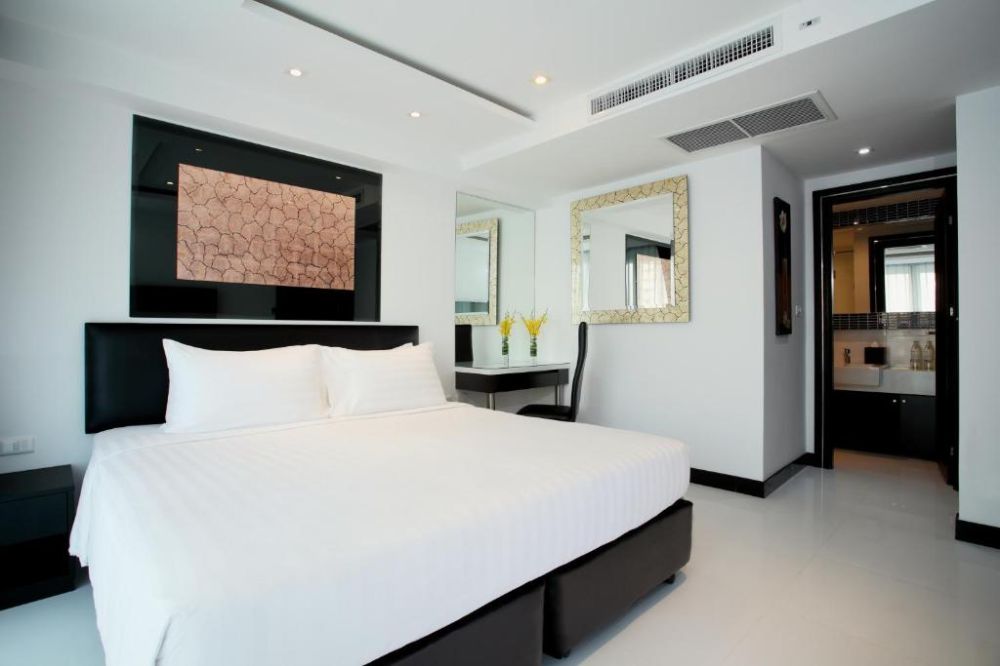 1 Bedroom Suite, Nova Suites Pattaya 5*