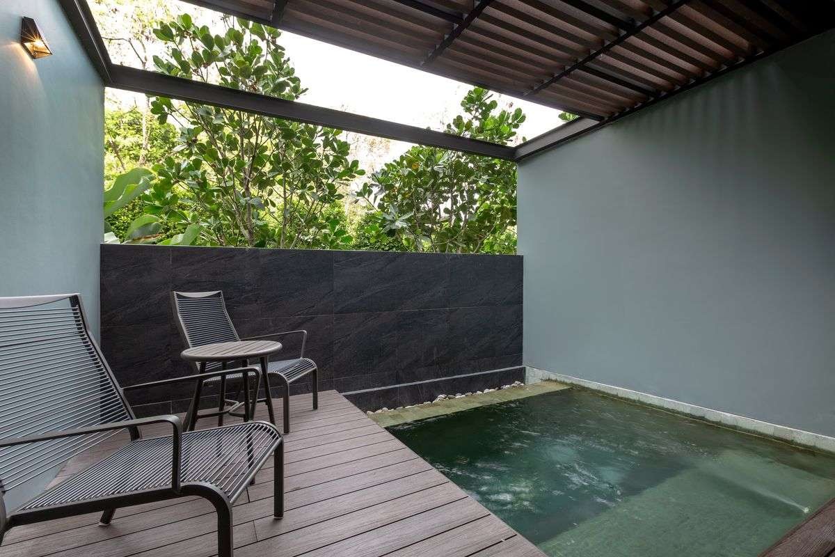 Deluxe Private Jacuzzi, The Nature Phuket 5*