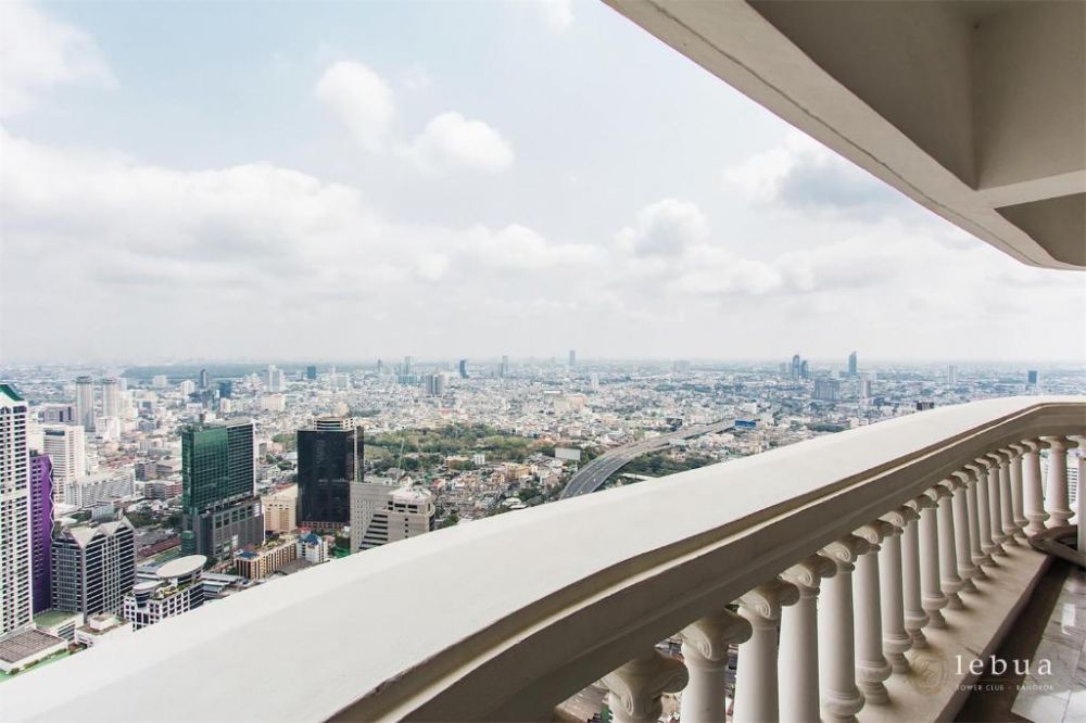 Tower Club Signature/ Luxury Suite, Tower Club At Lebua 5*