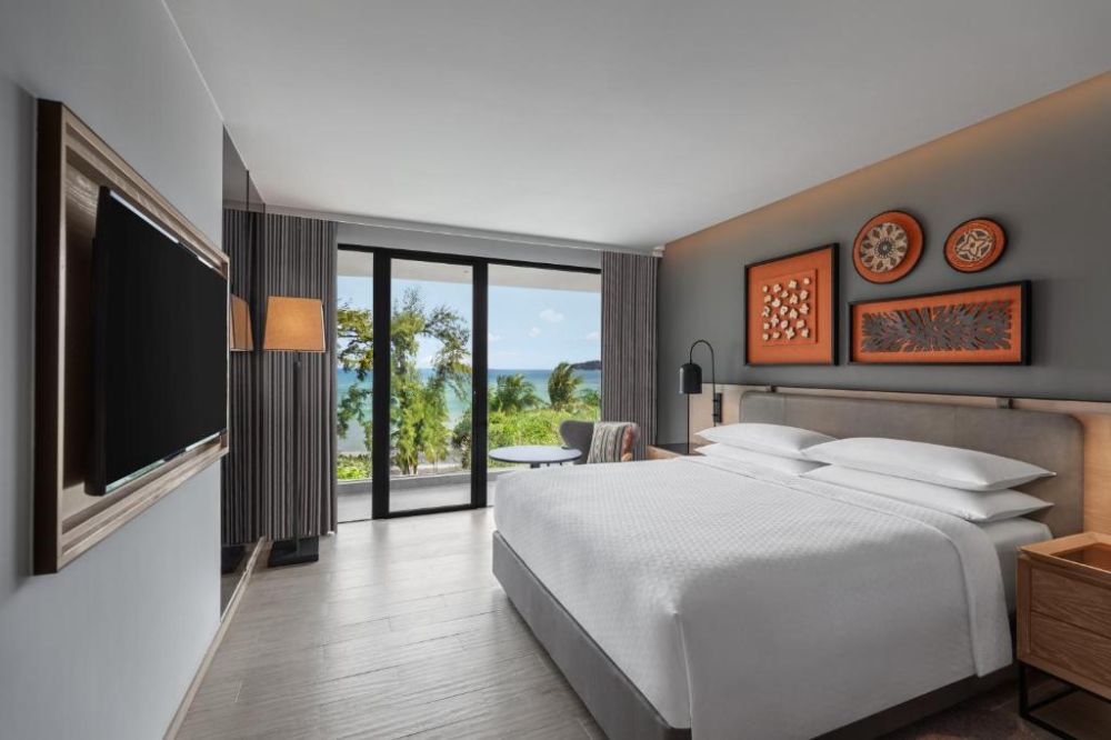 Ocean View Suite, Four Points By Sheraton Phuket Patong Beach Resort 5*