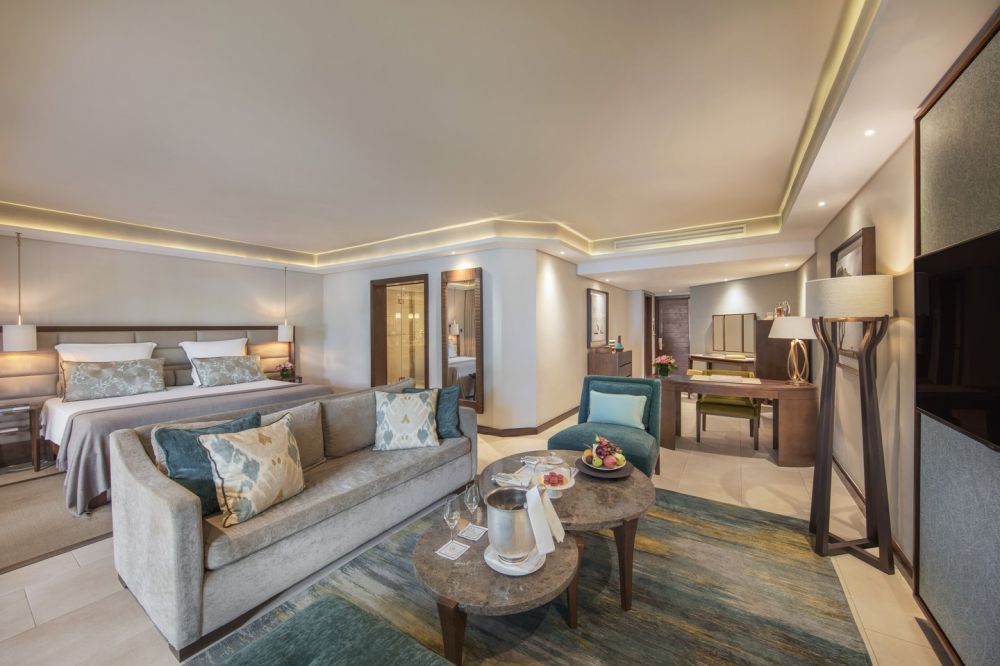 Tropical Suite, Royal Palm Beachcomber Luxury 5*