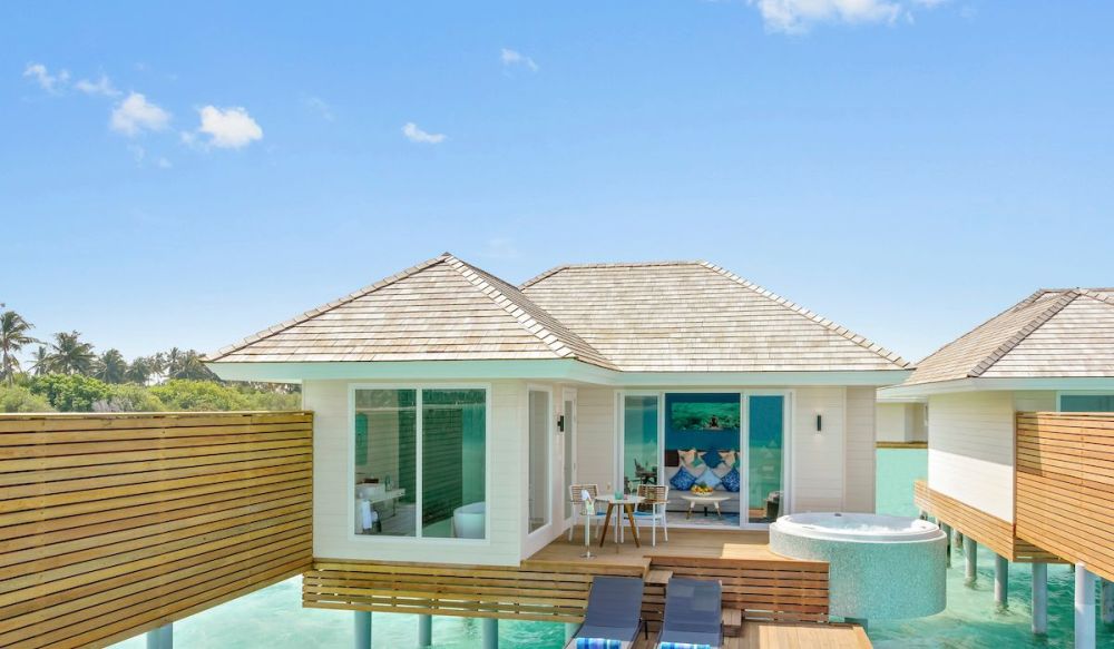 Aqua Villa with Swirl pool, Kandima Maldives 5*