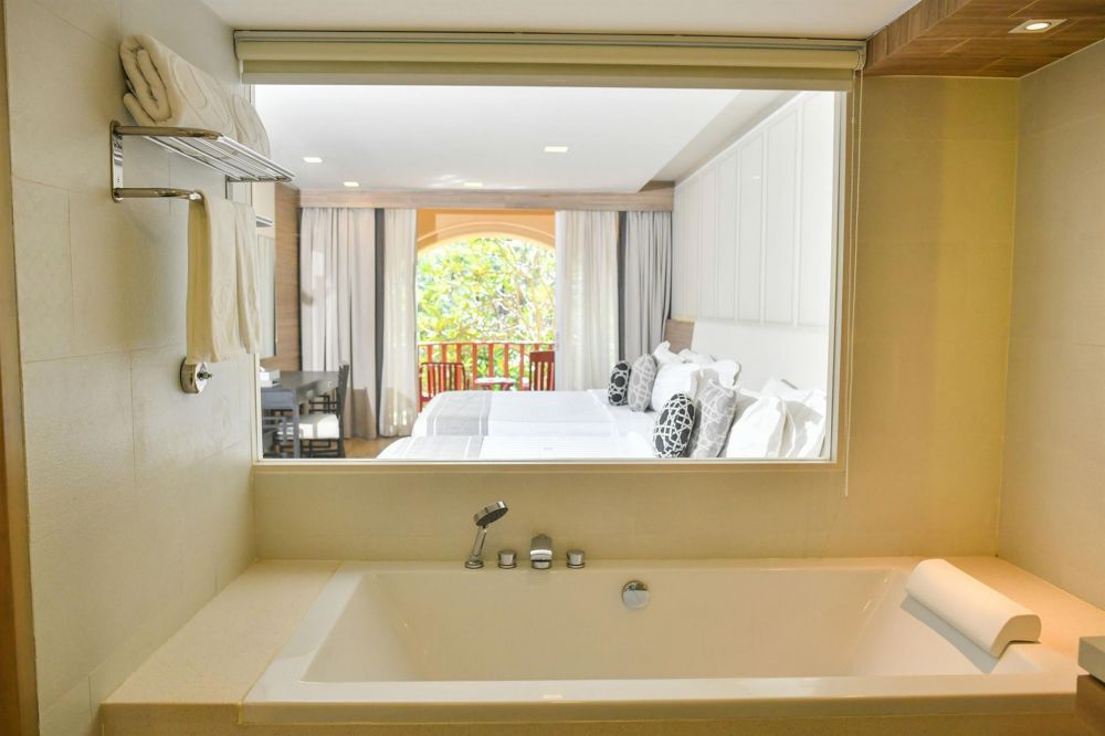 Deluxe Pool View | Graceland Wing, Phuket Graceland Resort & Spa 4*