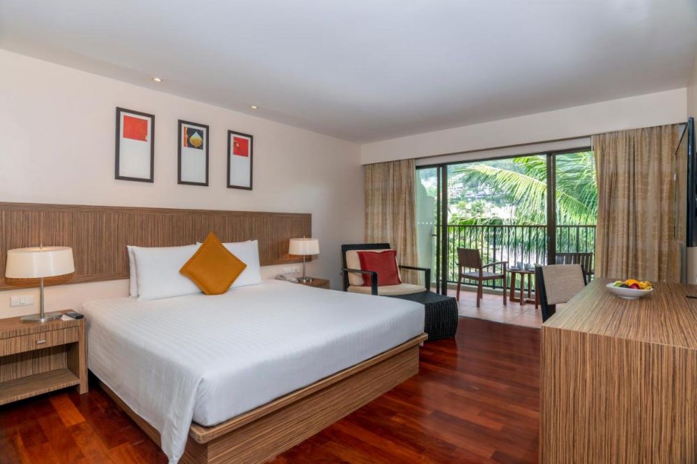Paradise Suite, Holiday Inn Resort Phuket Surin Beach (ex. Destination Resorts Phuket Surin Beach) 4*
