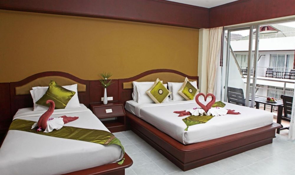 Grand Deluxe, Samui First House Hotel 3*