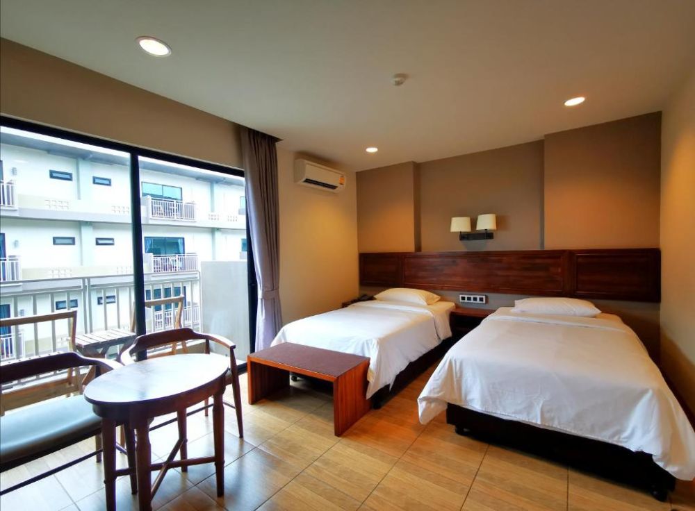 Superior room, The Mangrove Hotel Pattaya 3*