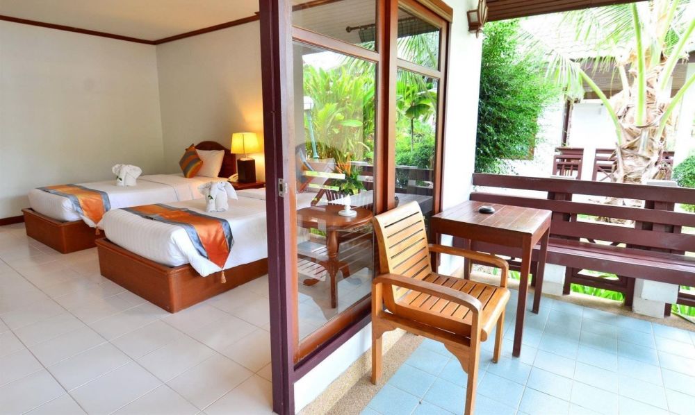 Pool Side Bungalow, First Bungalow Beach Resort 3*
