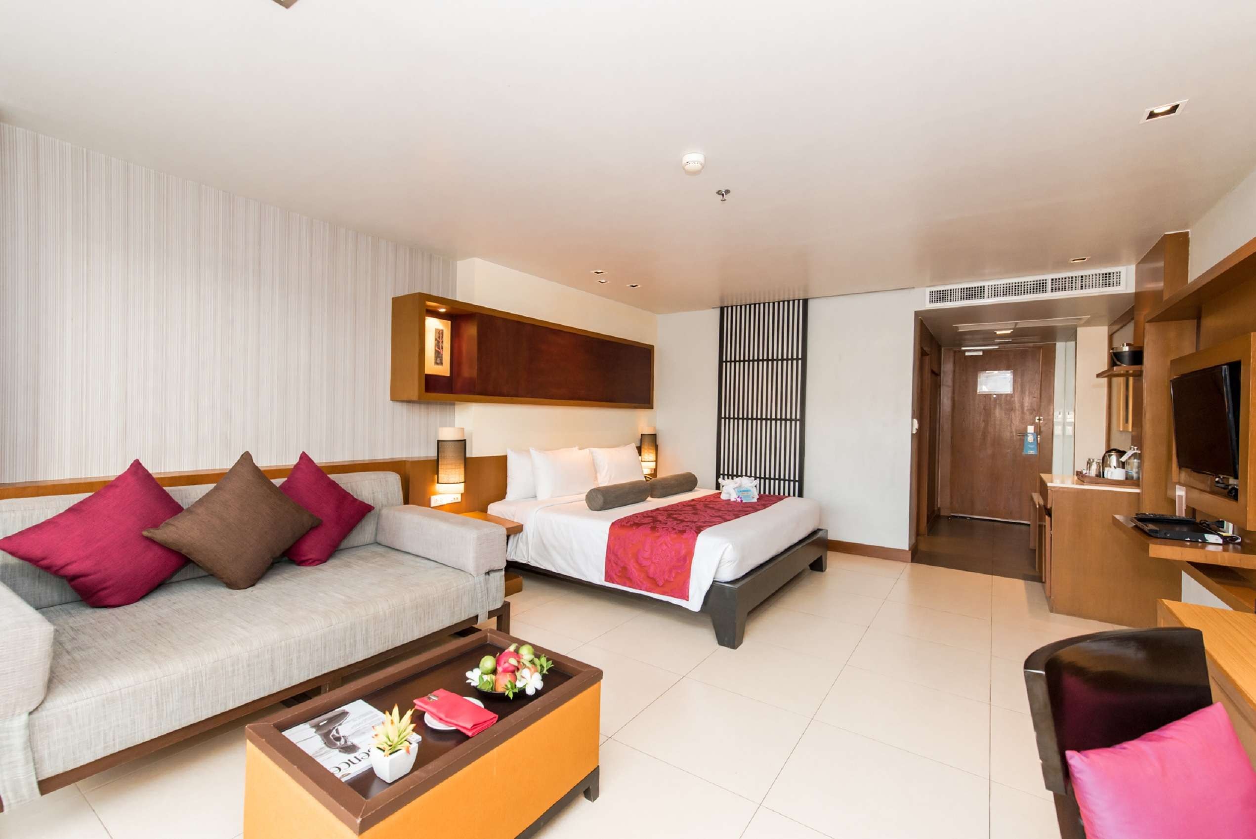 Deluxe Room, Ashlee Hub Hotel Patong 3*