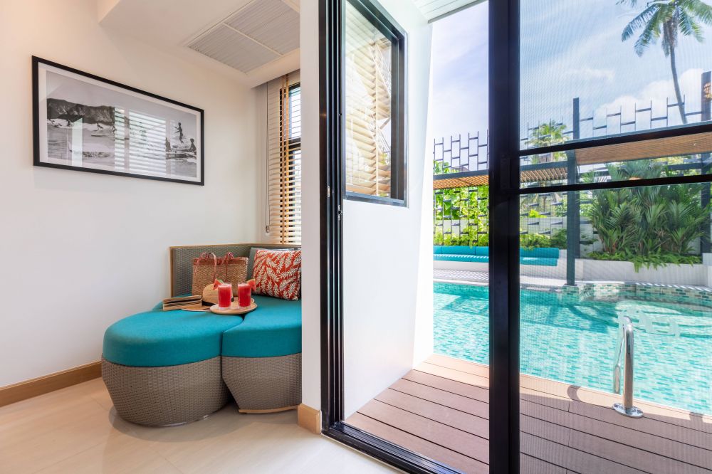 Deluxe Pool Access Room, Outrigger Surin Beach Resort (ex. Manathai Surin Phuket) 4*