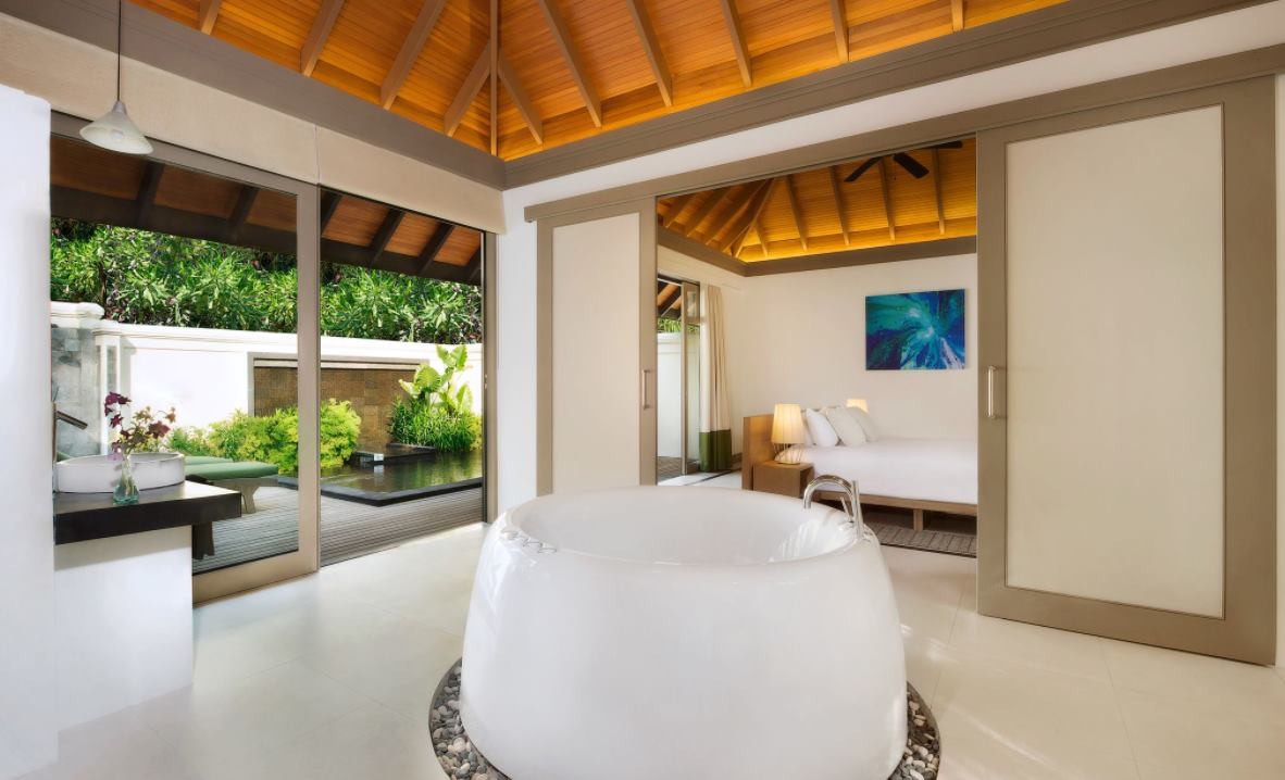 Deluxe Beach Villas with Family Private Pool, JA Manafaru Maldives 5*