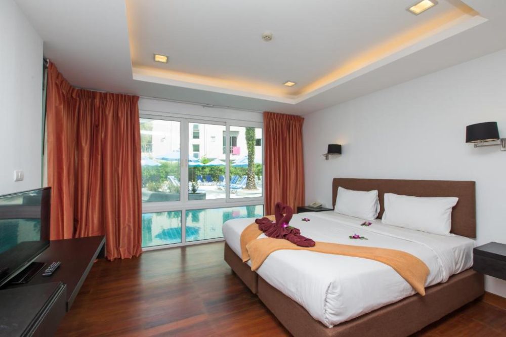 2 Bedroom Pool View Suite, The Palms Kamala Beach 4*